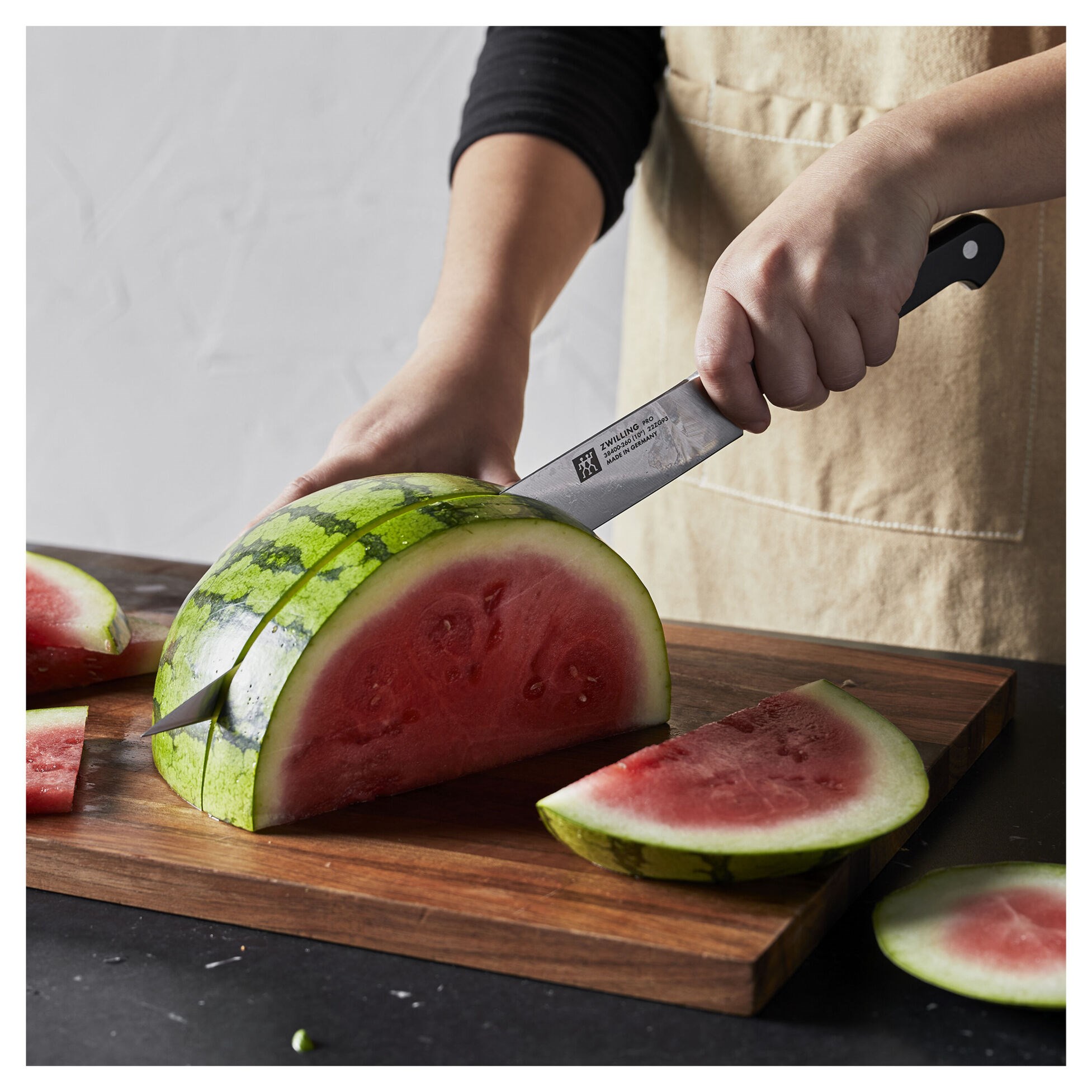 Kuchyňský nůž 26cm ZWILLING PRO_0