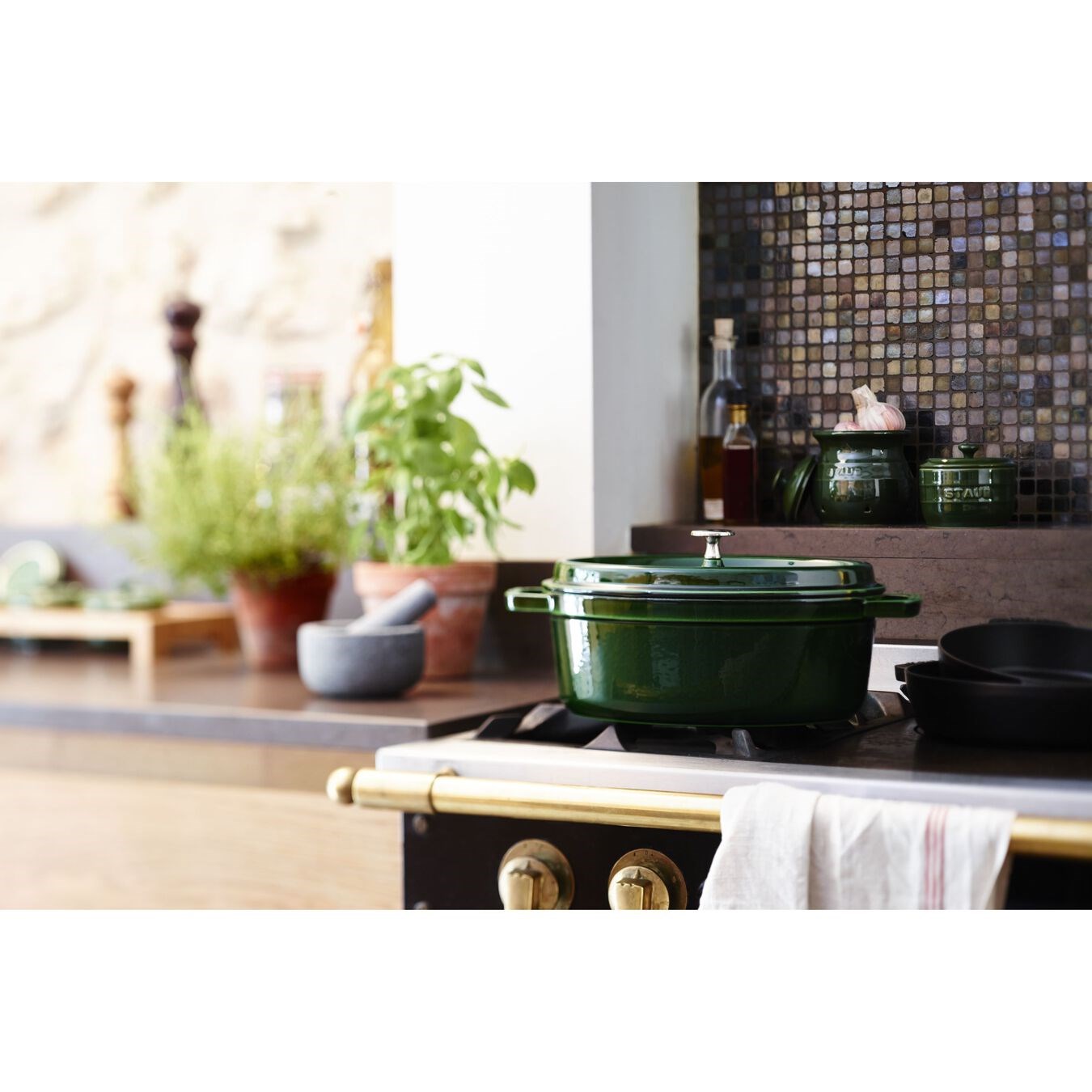 Hrnec STAUB oválný 33 cm zelený_3