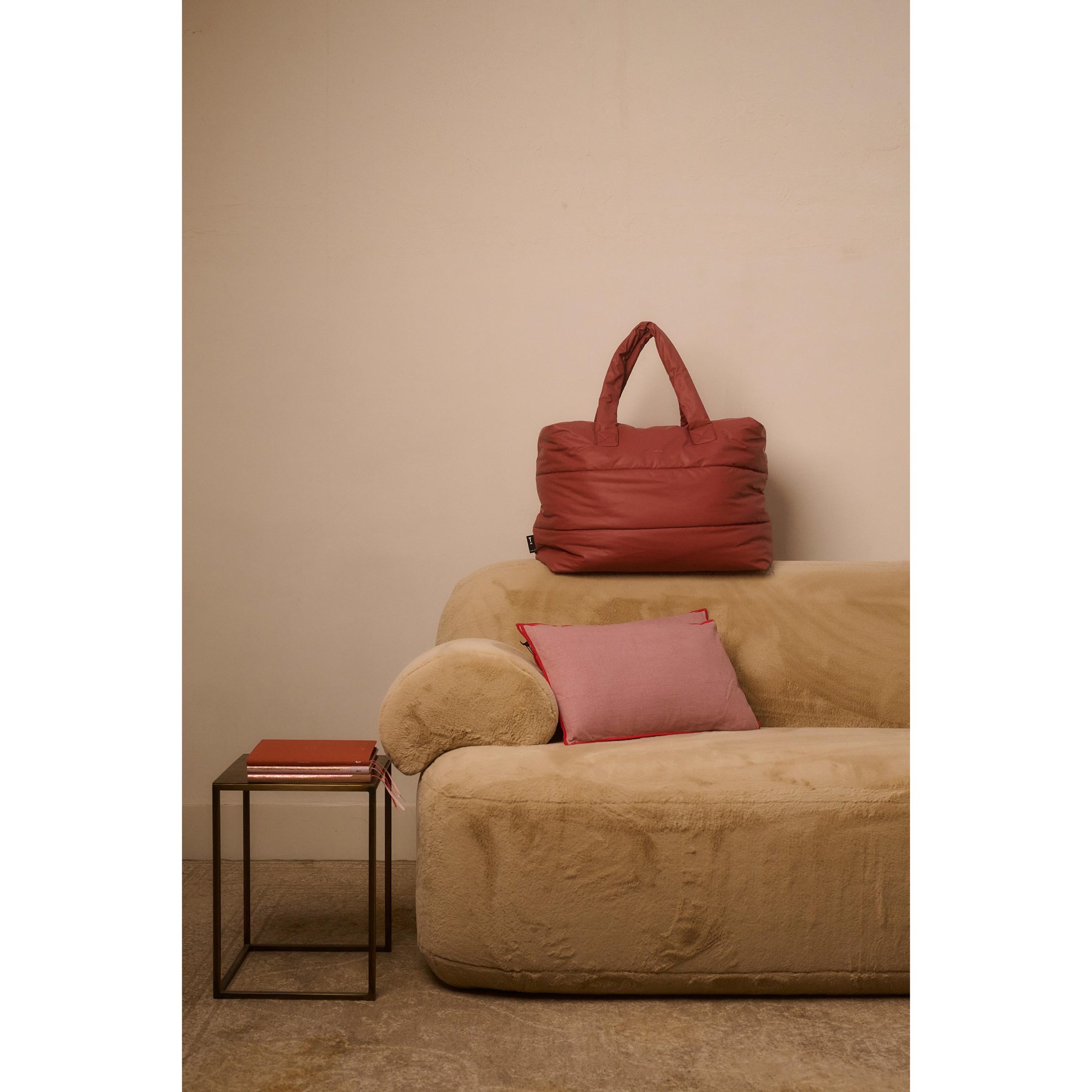 Velká prošívaná taška Tinne + Mia CAMILL red wood_3