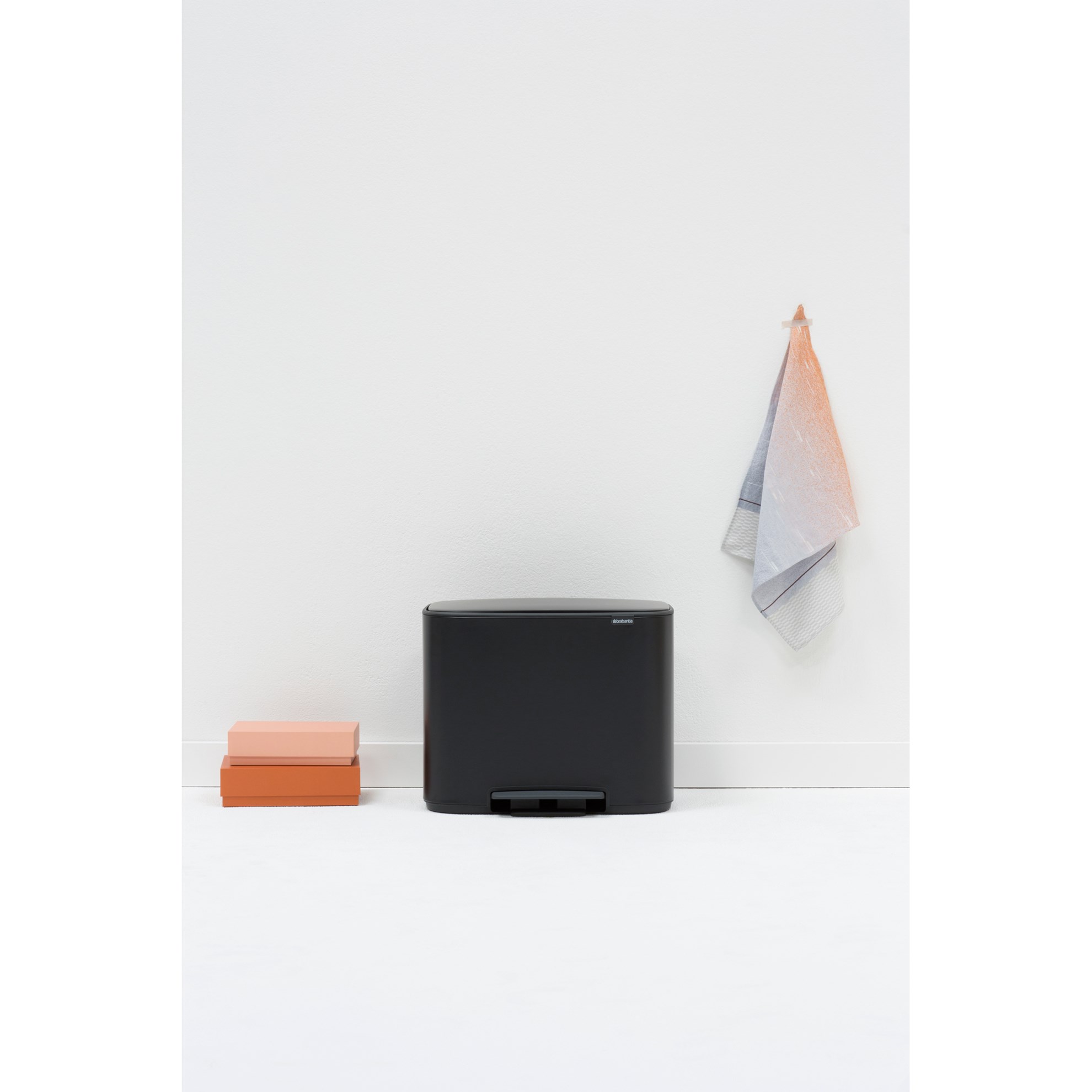 Pedálový odpadkový koš Brabantia BO 3x11l černý_9