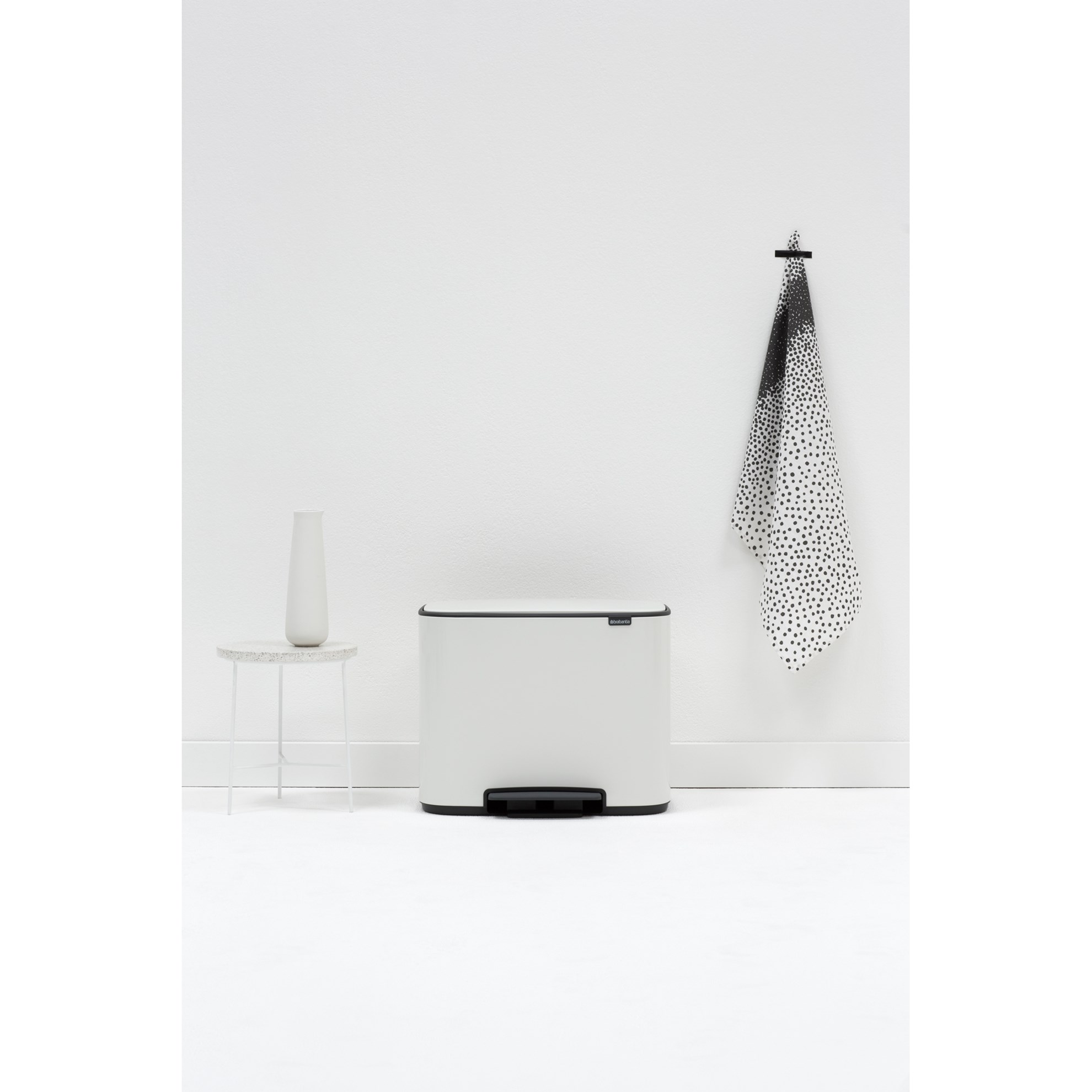 Pedálový odpadkový koš Brabantia BO 11l/23l bílý_10