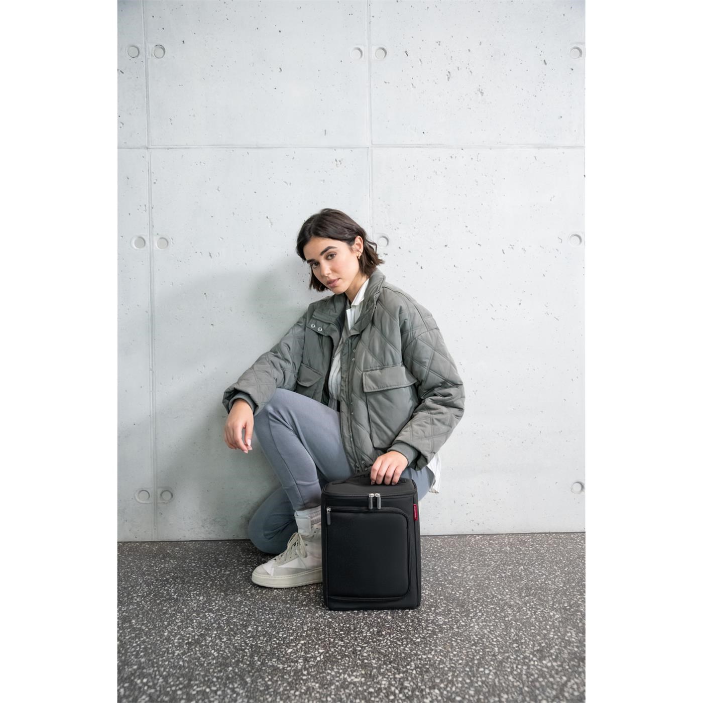 Praktický termobox Reisenthel Coolerbox black_2