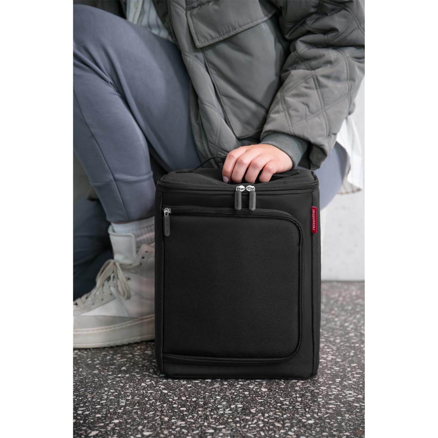 Praktický termobox Reisenthel Coolerbox black_3