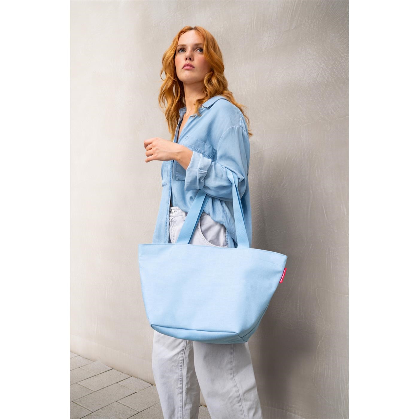 Taška přes rameno Reisenthel Shopper M twist powder blue_0