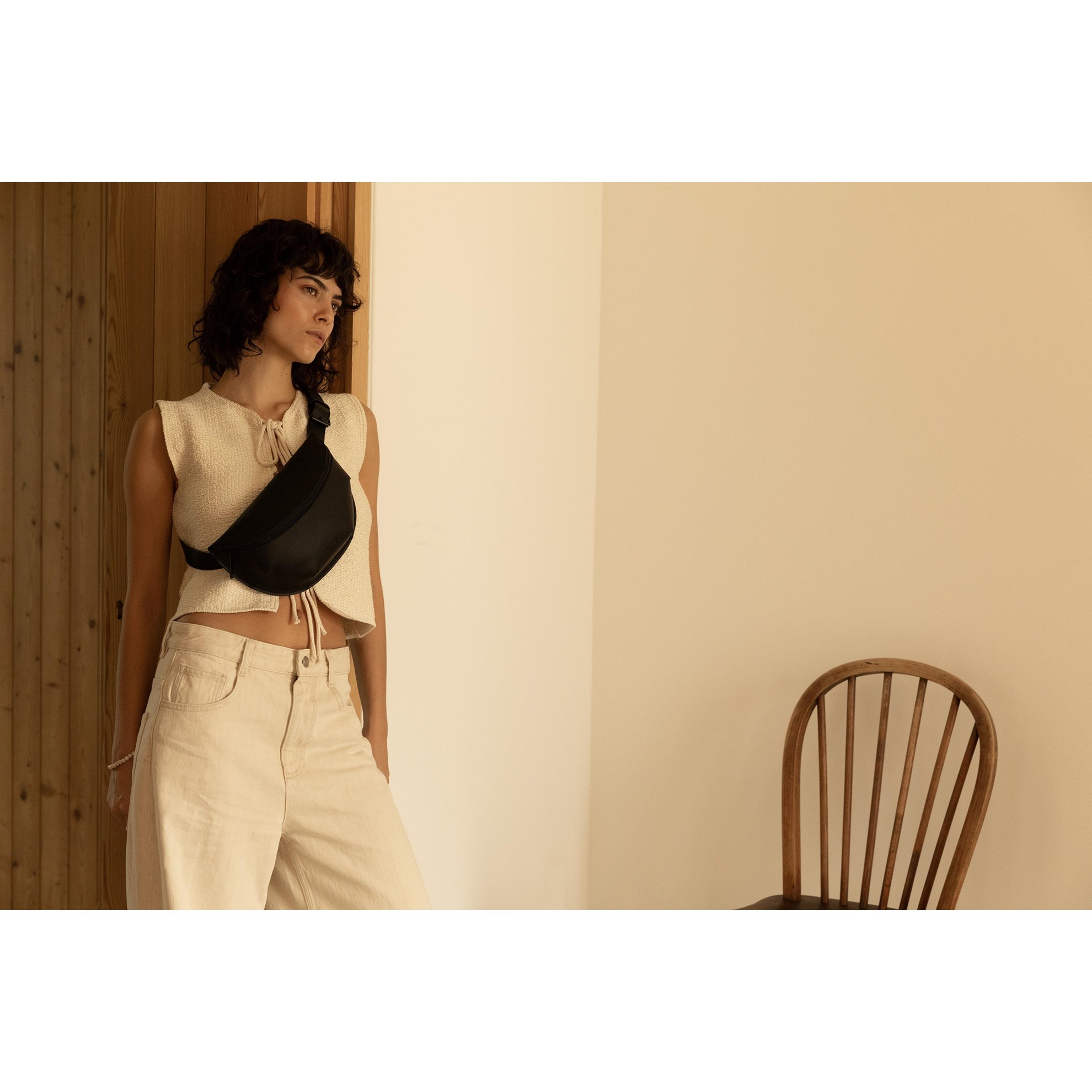 Ledvinka Monk & Anna SUSUKI black_4