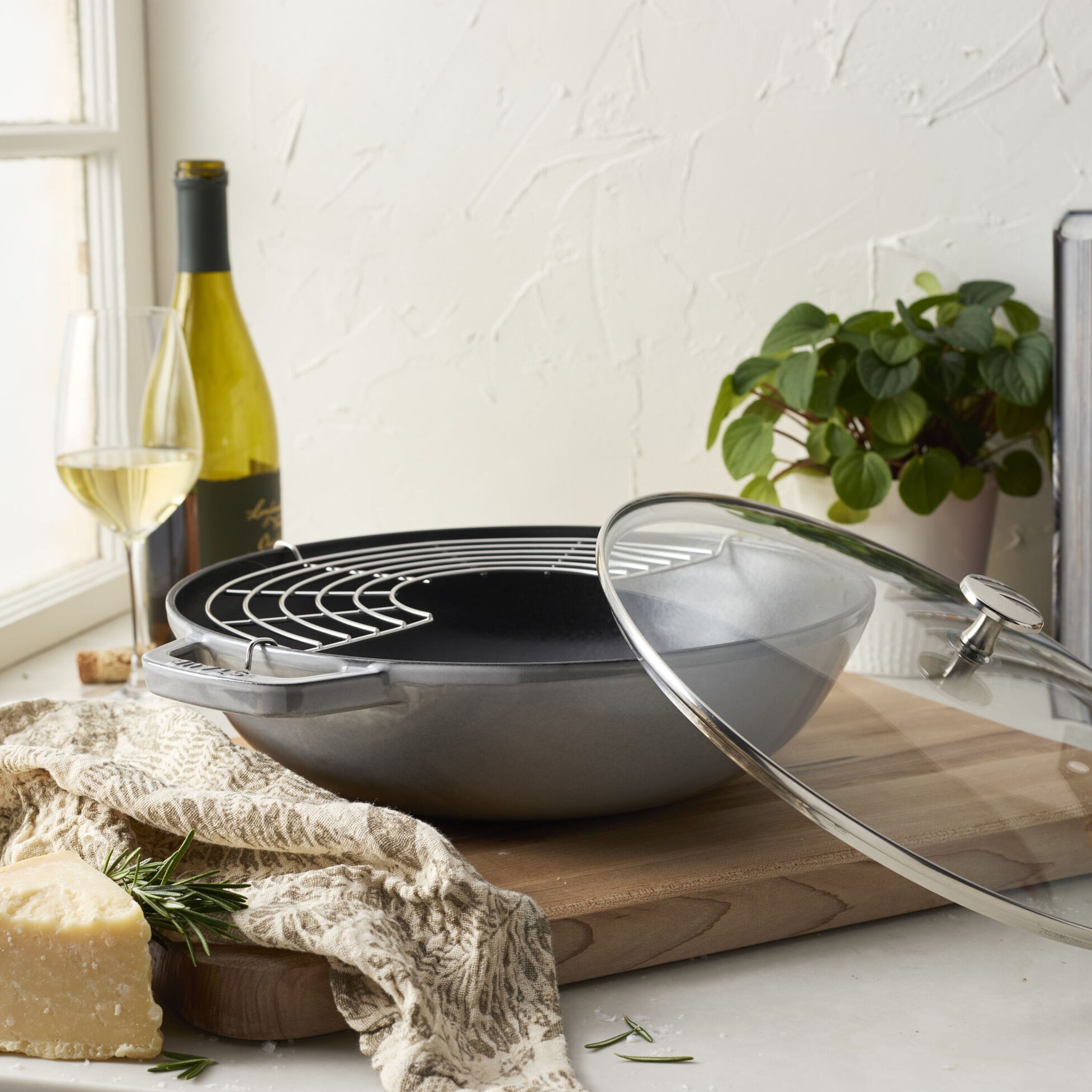 Pánev Wok STAUB 30cm šedá 4,19l_0