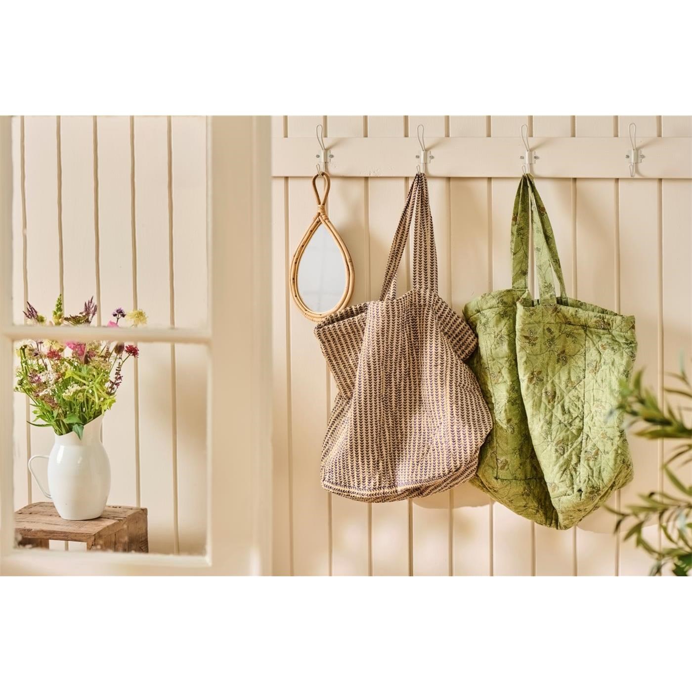 Zrcátko Ib Laursen s bambusovým okrajem V.36,5 cm_0