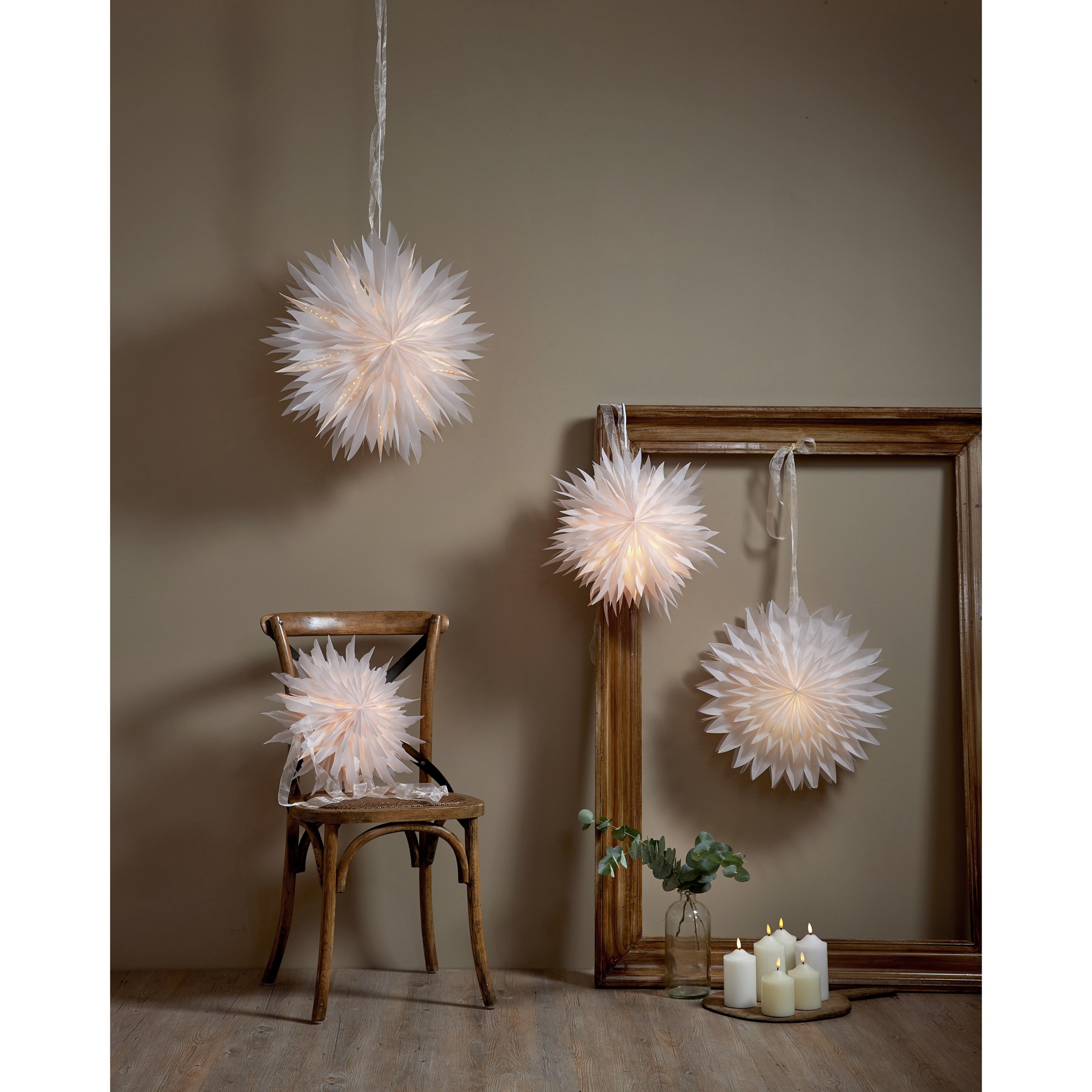 Papírová hvězda na zavěšení, P.40 cm, bez světelného zdroje (083-00)_0