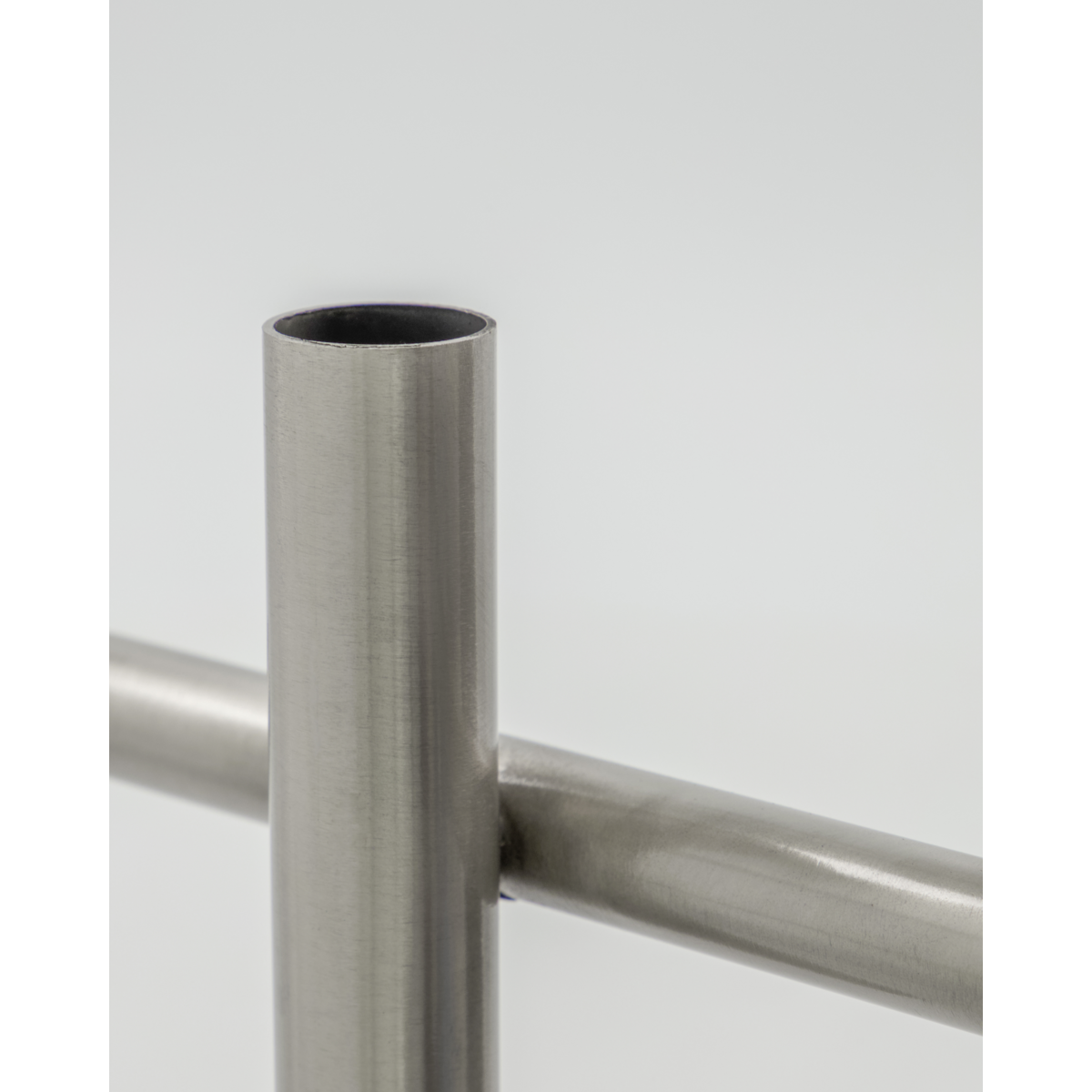 Stříbrný závěsný svícen House Doctor MAXI D. 102 cm pro LED svíčky_1