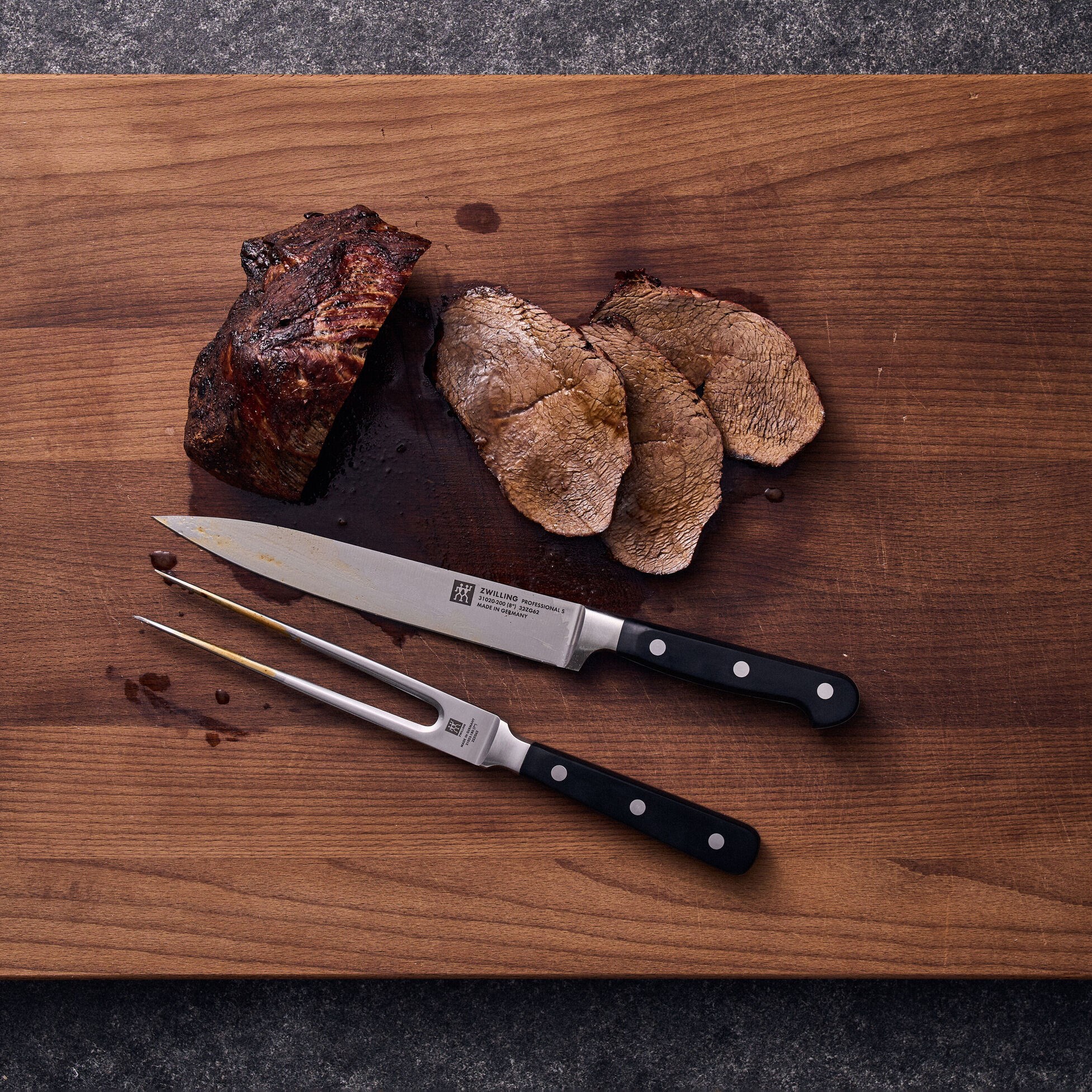 Vidlička a nůž na maso ZWILLING PROFESSIONAL S_3