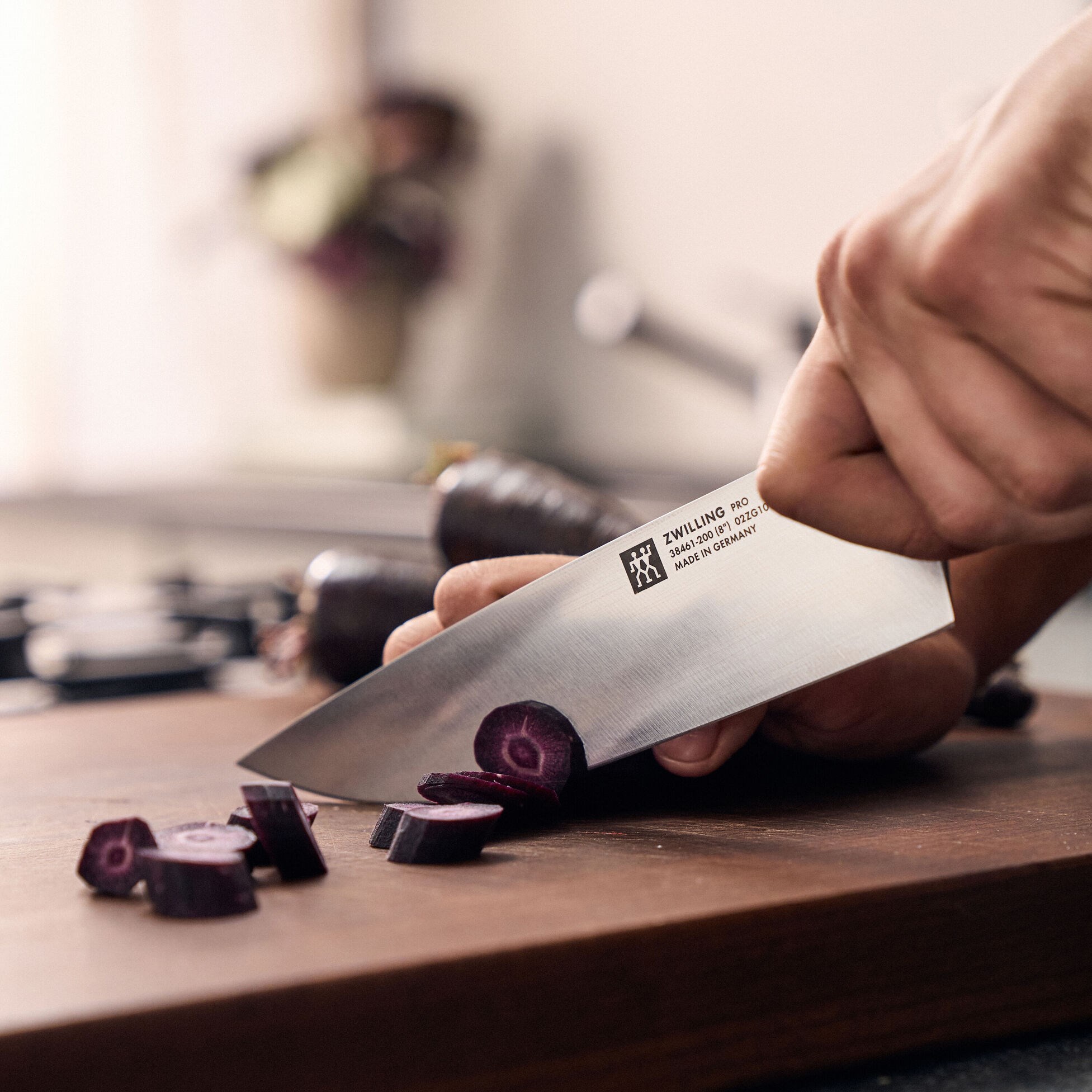 Kuchařský nůž 20 cm ZWILLING PRO dub_0