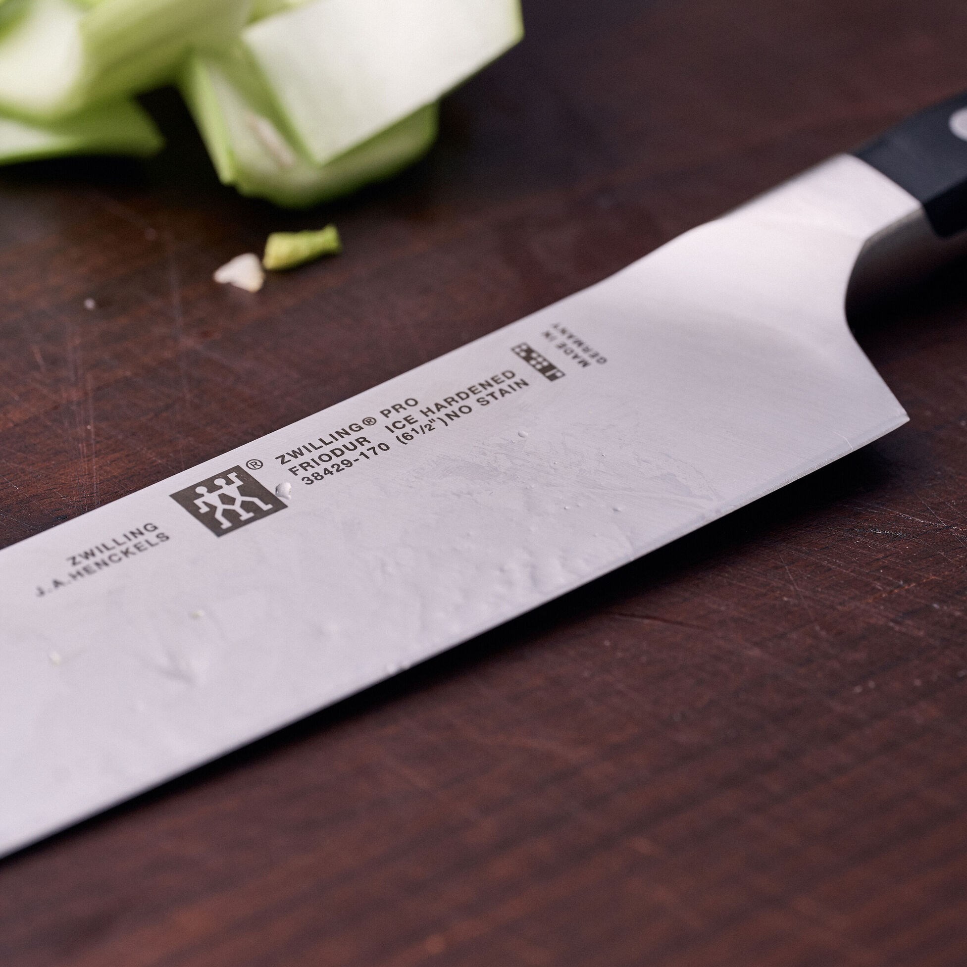 Krájecí nůž NAKIRI 17cm ZWILLING PRO_3