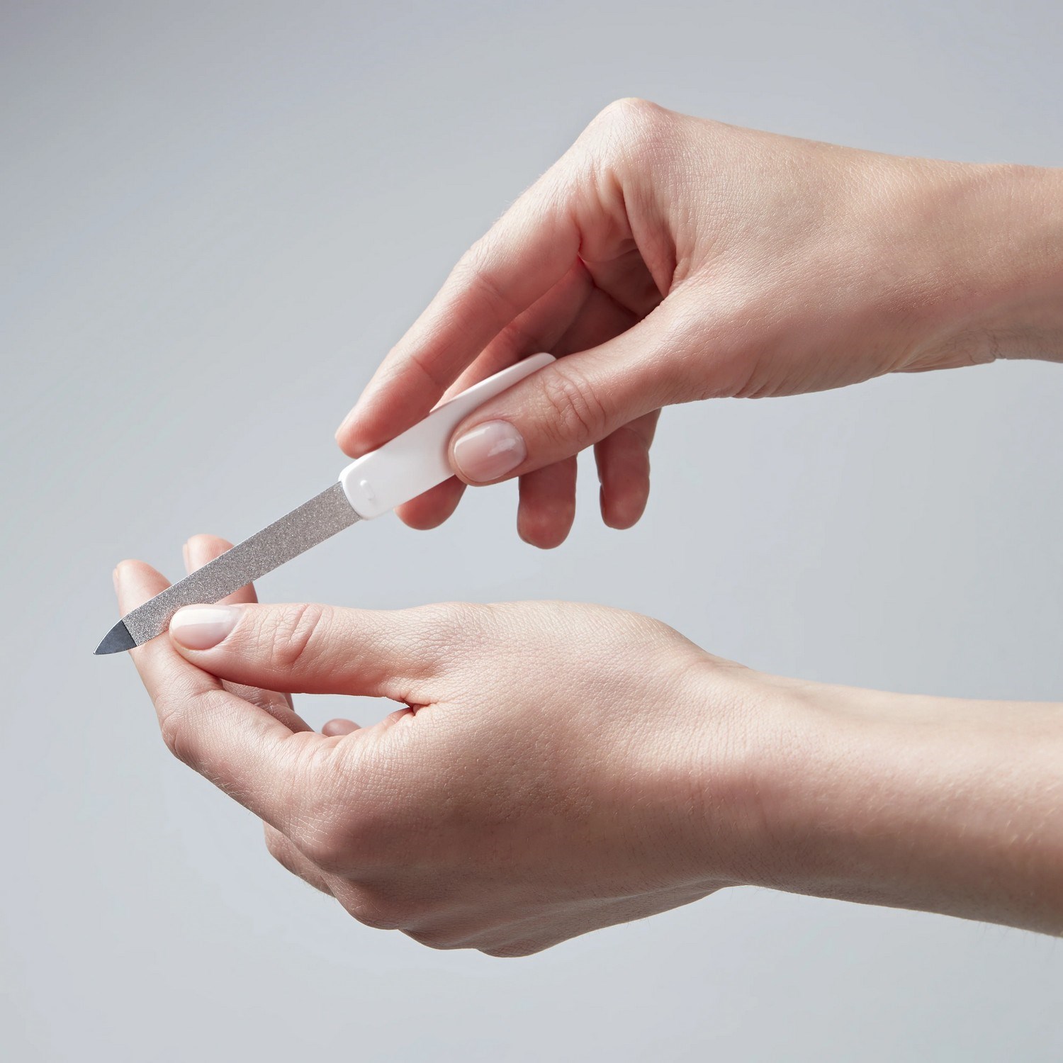 Pilník na nehty safírový Zwilling 9 cm bílý (88303-091)_4