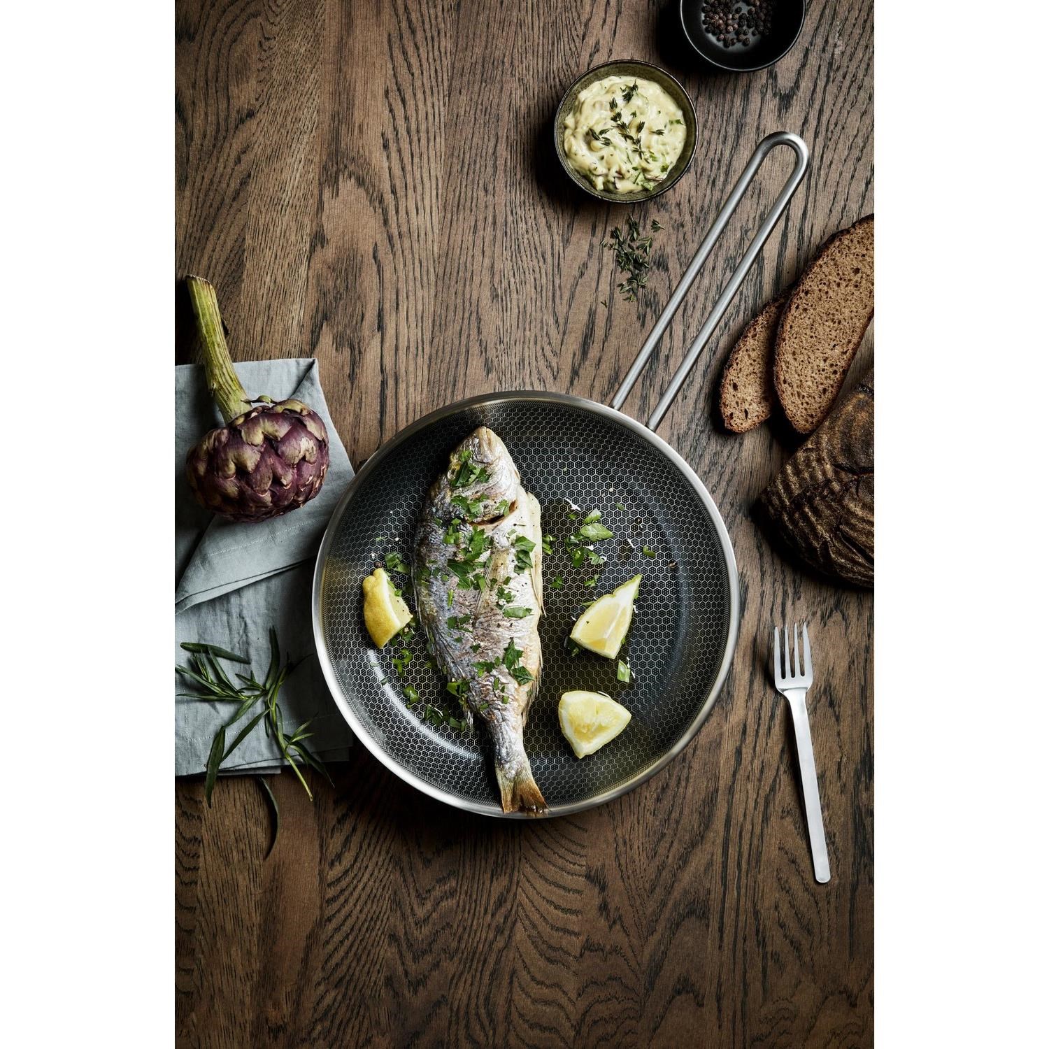 Multifunkční pánev Eva Solo s keramickým povrchem 28 cm stříbrná_3