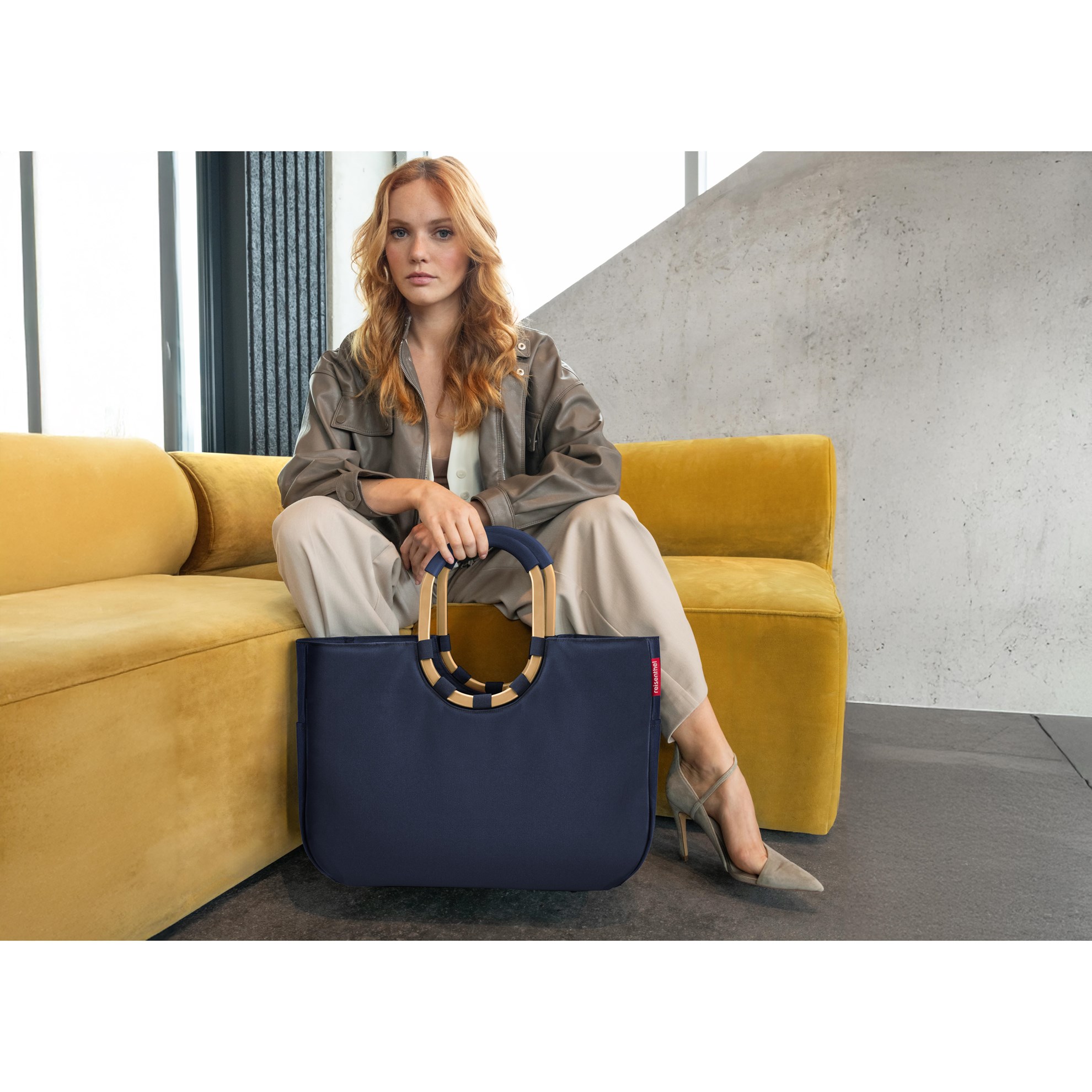 Módní taška Reisenthel Loopshopper L midnight gold_0