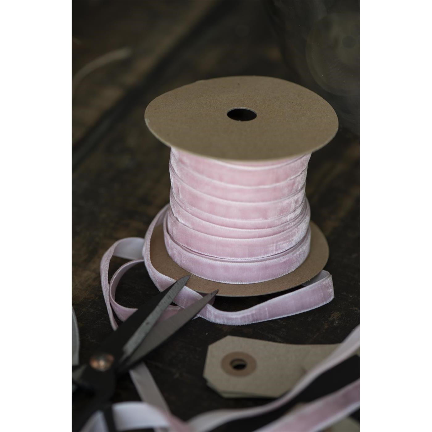 Sametová stuha na cívce Ib Laursen 10 m light pink_0