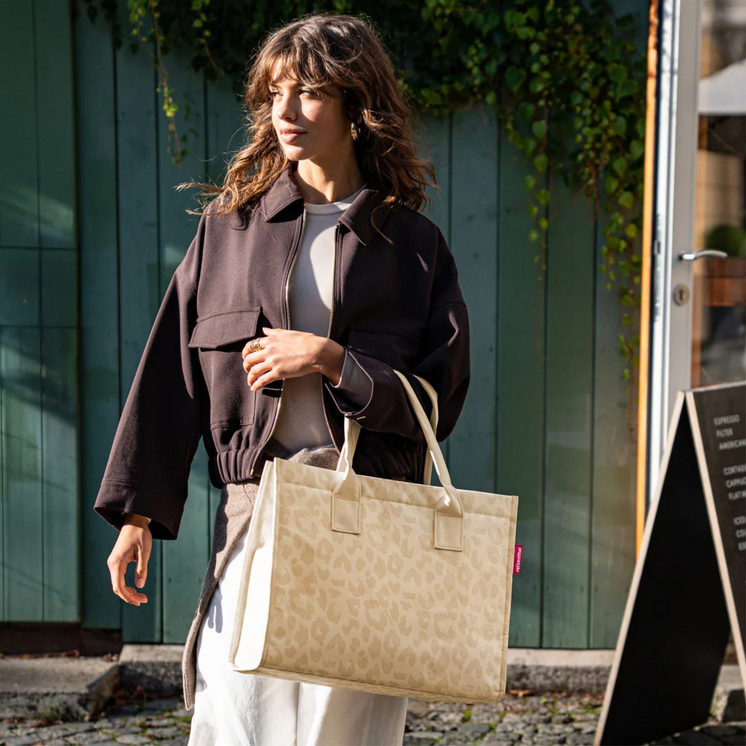 Taška přes rameno Reisenthel Daily Shopper leo vanilla_1